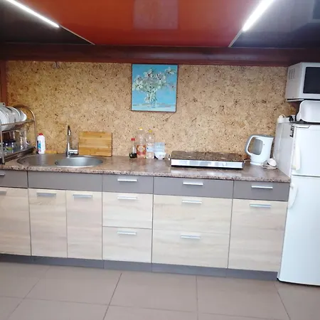Apartment частина приватного будинку